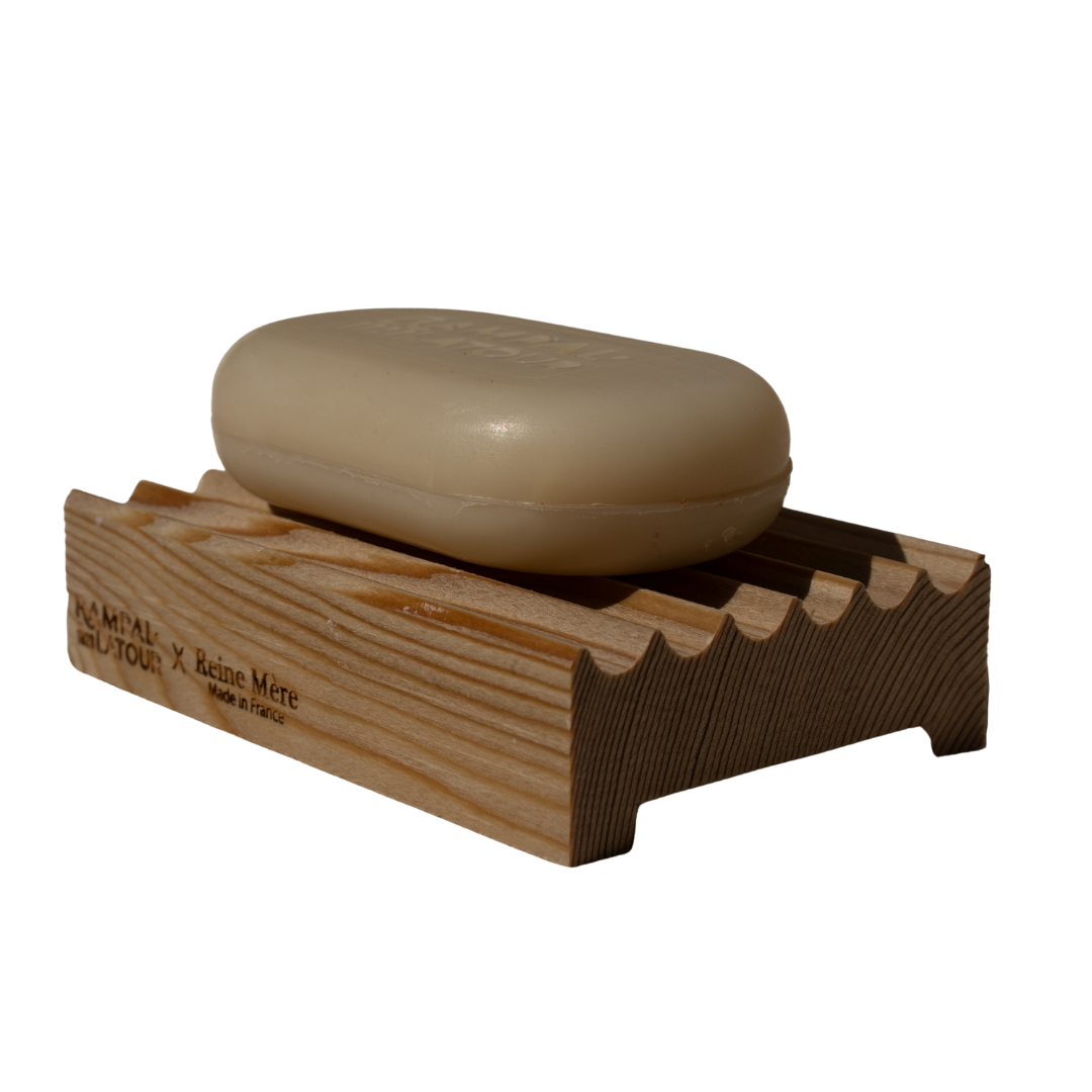 Larch wood soap dish - Queen Mother